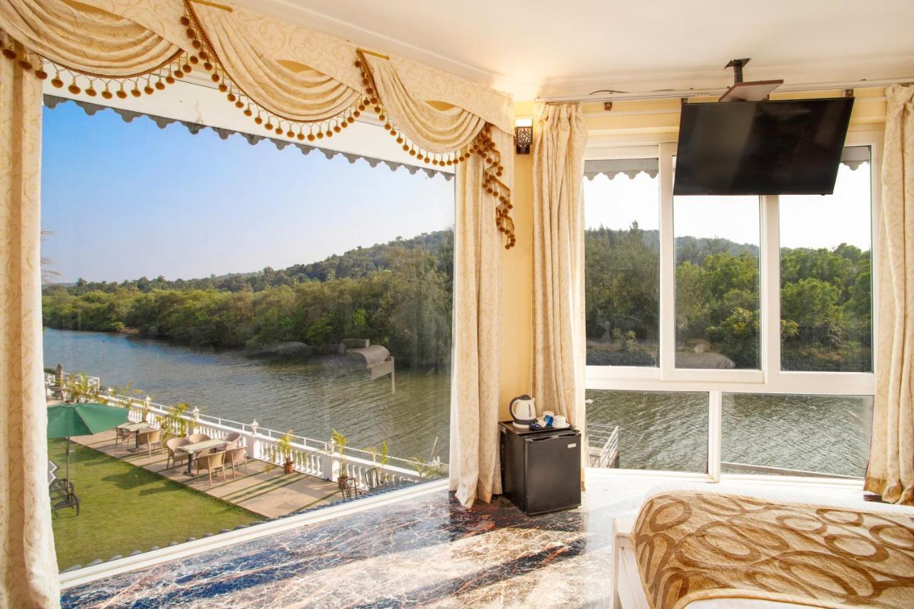 Stone Wood Riverfront Resort Сиолим Экстерьер фото